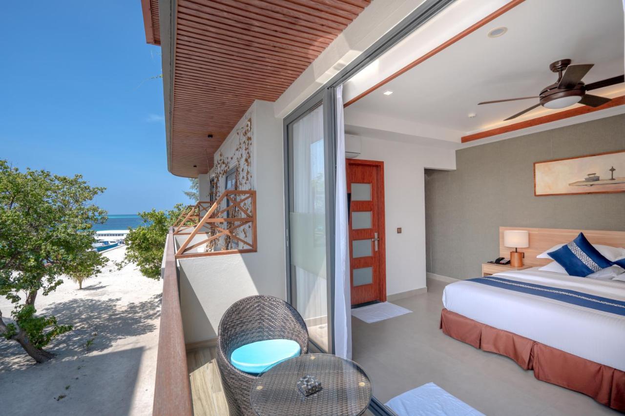 Ayala Oceanview Maldives Gulhi Exterior foto