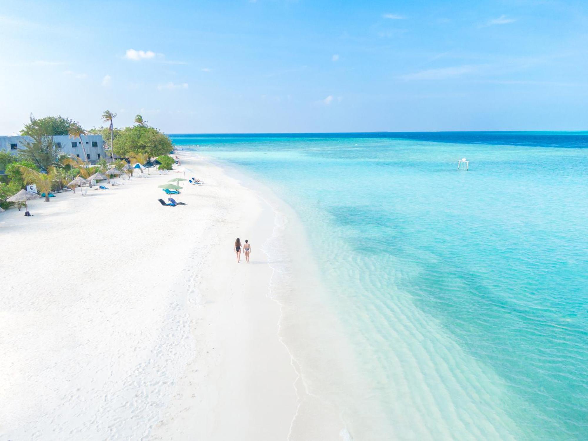 Ayala Oceanview Maldives Gulhi Exterior foto