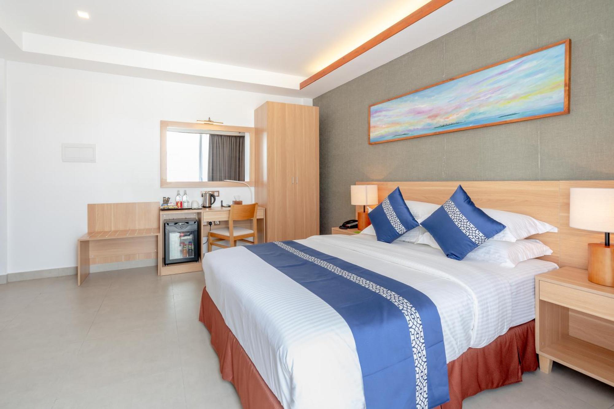 Ayala Oceanview Maldives Gulhi Exterior foto