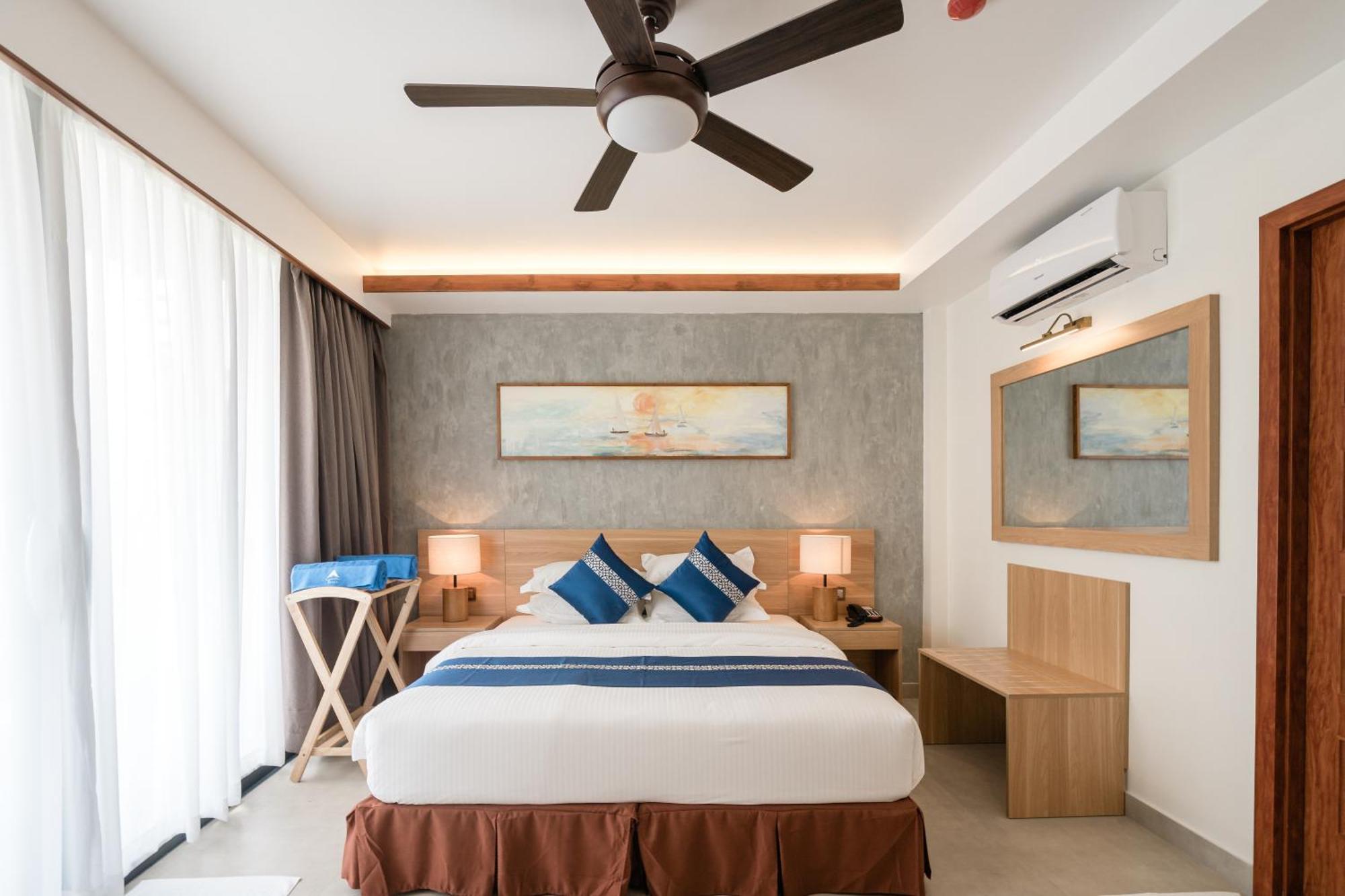 Ayala Oceanview Maldives Gulhi Exterior foto