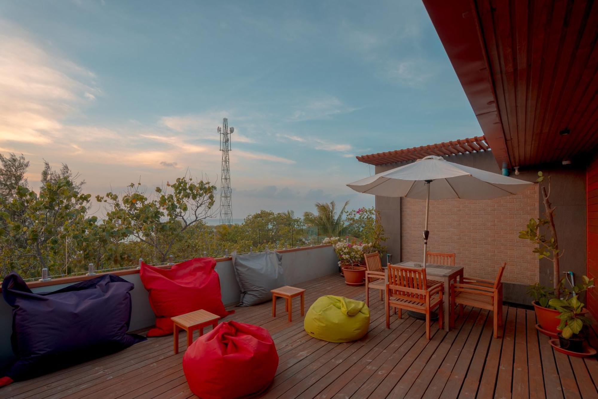 Ayala Oceanview Maldives Gulhi Exterior foto