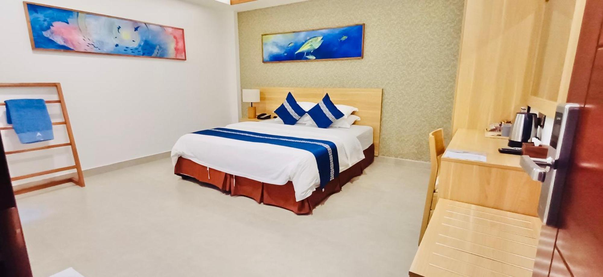 Ayala Oceanview Maldives Gulhi Exterior foto